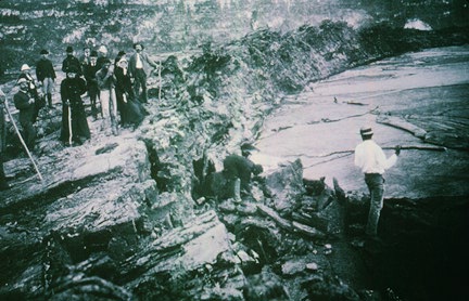 1890 lava lake
