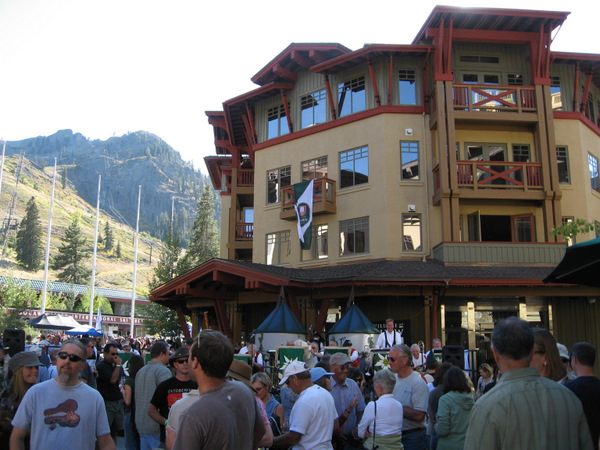 tahoe1008-14